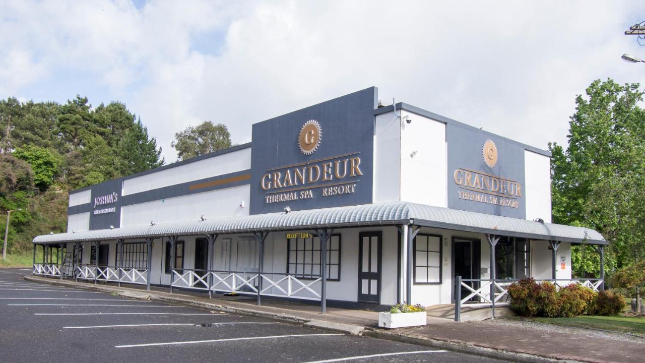 Grandeur Thermal Spa Resort Tauposee Exterior foto